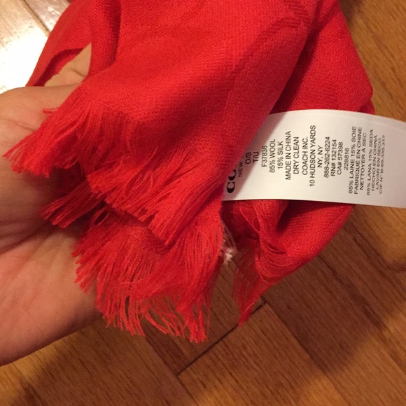 Coach signature wool+silk scarf - Picture 3 of 6